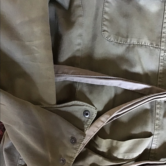 Stylish Gap Jacket! - Picture 4 of 7